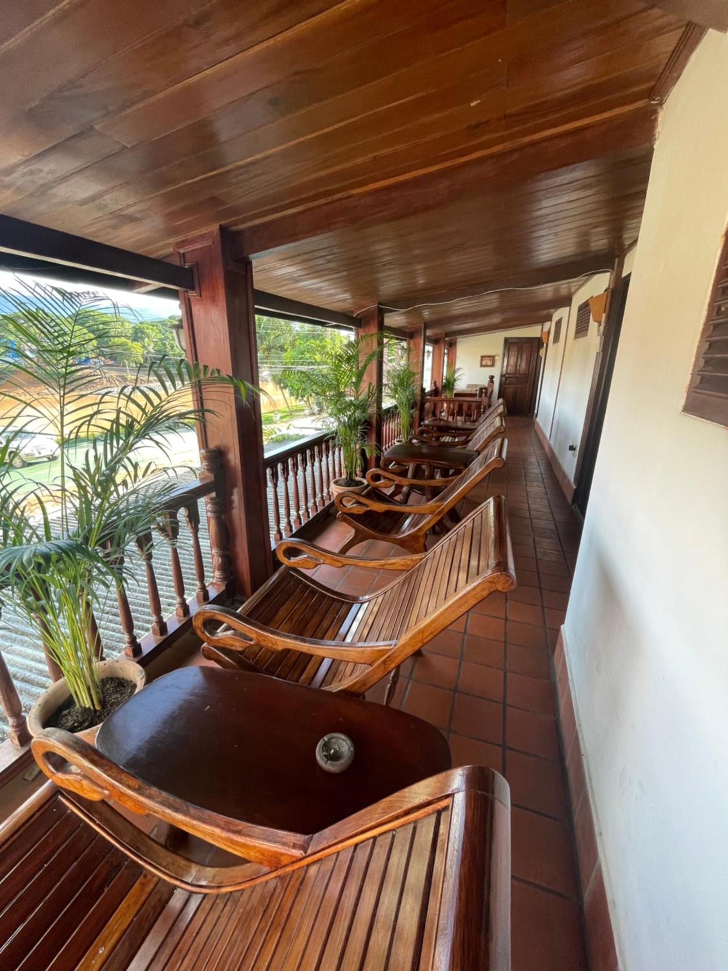 Luang Prabang - Villa Ouis Namkhan Riverside 2 المظهر الخارجي الصورة