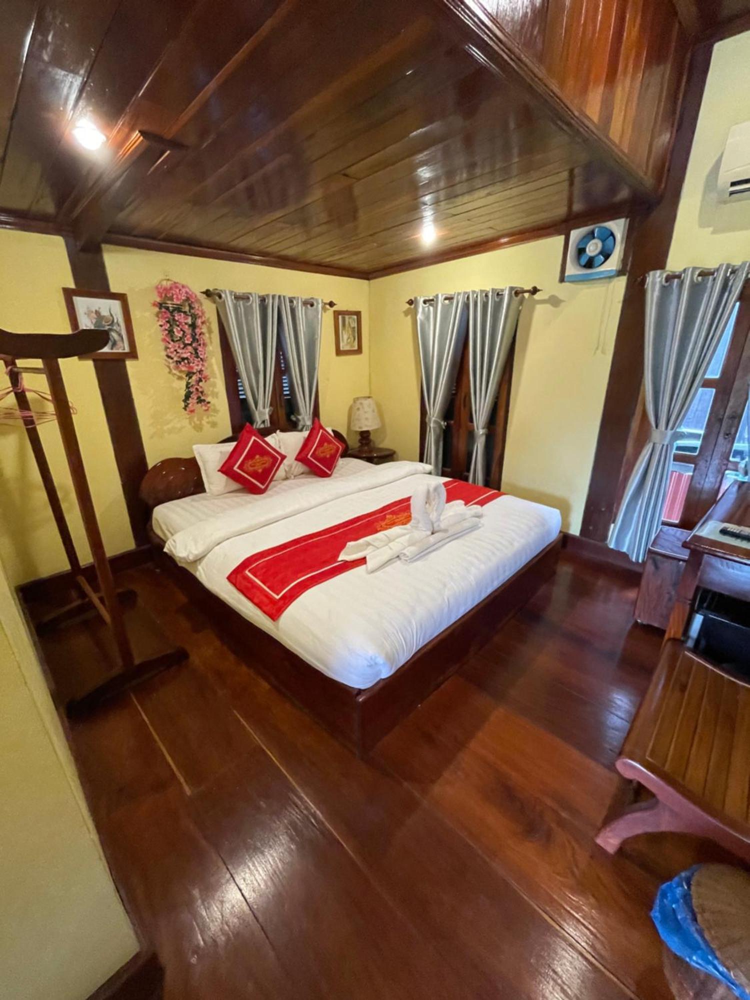 Luang Prabang - Villa Ouis Namkhan Riverside 2 المظهر الخارجي الصورة