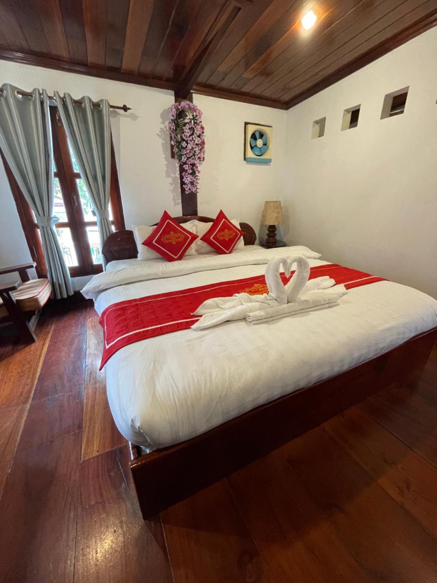 Luang Prabang - Villa Ouis Namkhan Riverside 2 المظهر الخارجي الصورة