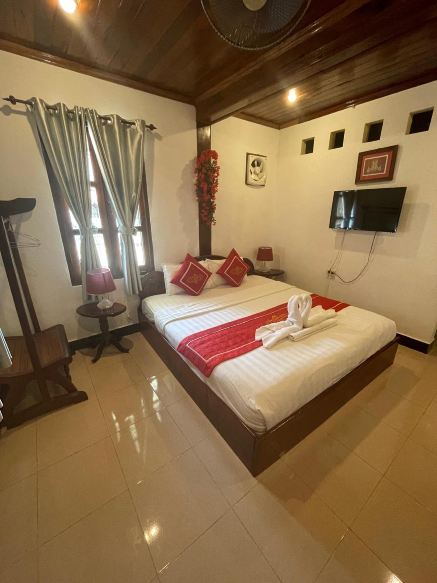 Luang Prabang - Villa Ouis Namkhan Riverside 2 المظهر الخارجي الصورة