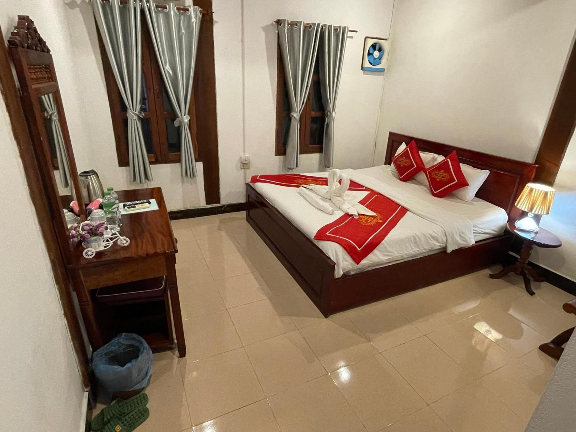 Luang Prabang - Villa Ouis Namkhan Riverside 2 المظهر الخارجي الصورة