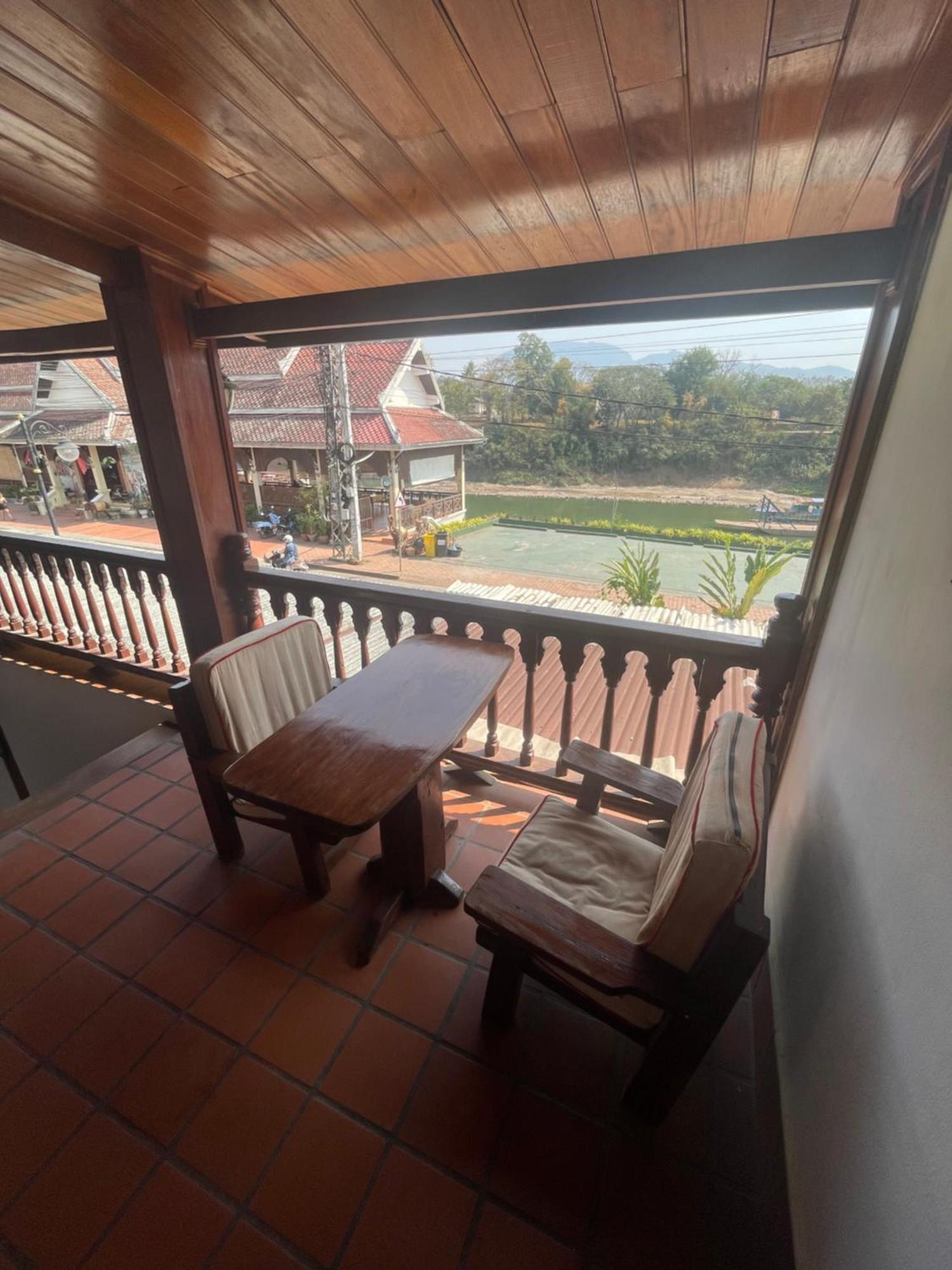 Luang Prabang - Villa Ouis Namkhan Riverside 2 المظهر الخارجي الصورة
