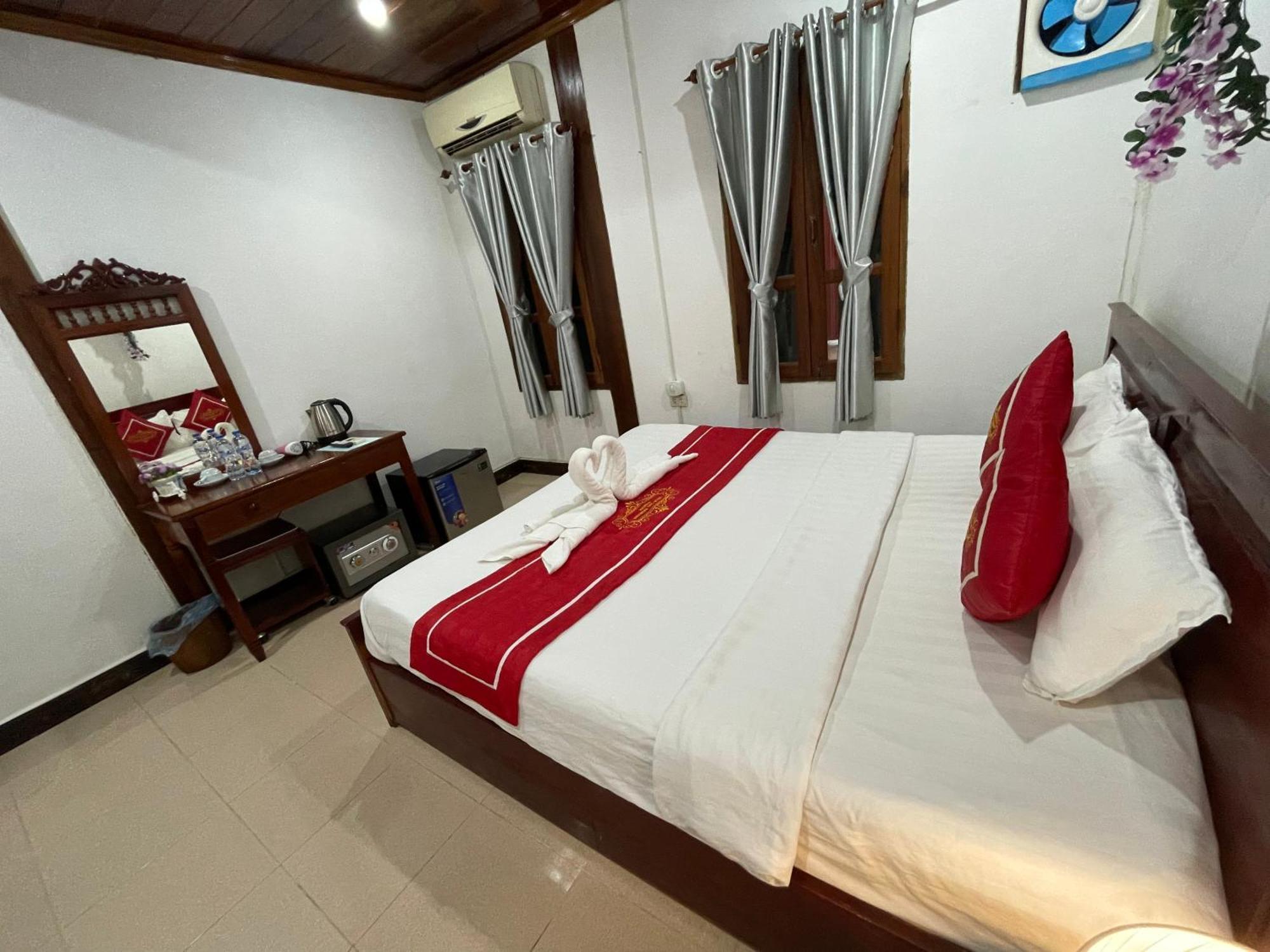 Luang Prabang - Villa Ouis Namkhan Riverside 2 المظهر الخارجي الصورة